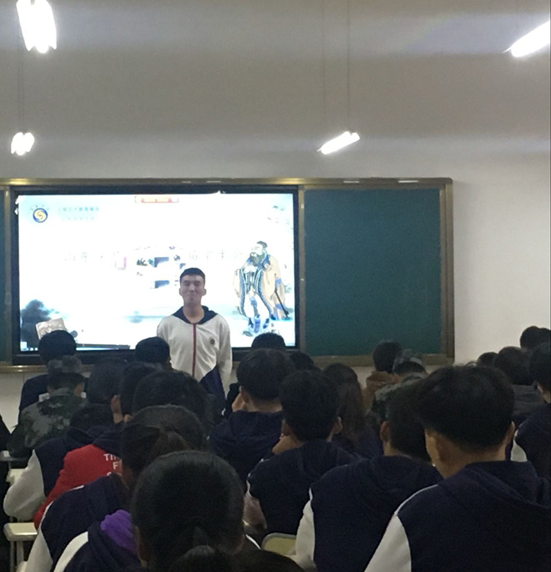 山东深泉学院2018届学生会换届选举乐成举行